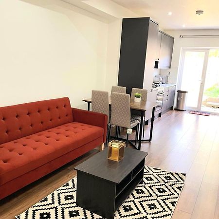Spacious 3 Bed Flat Belvedere Dartford Bagian luar foto