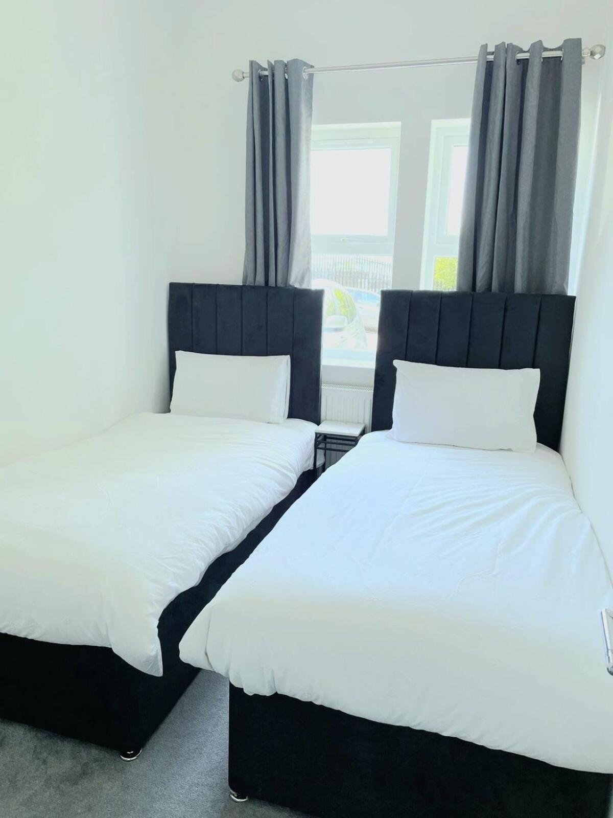 Spacious 3 Bed Flat Belvedere Dartford Bagian luar foto