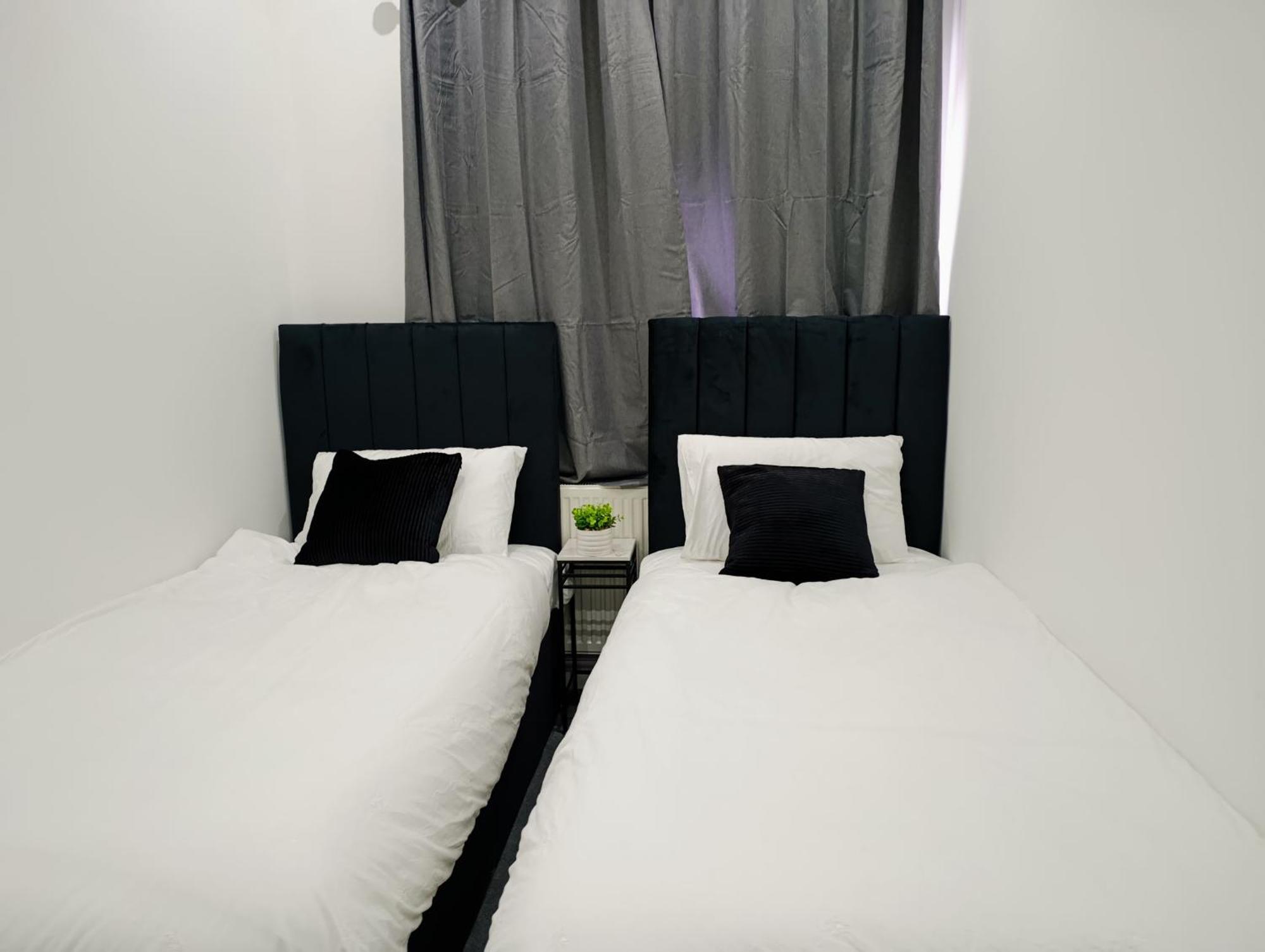 Spacious 3 Bed Flat Belvedere Dartford Bagian luar foto