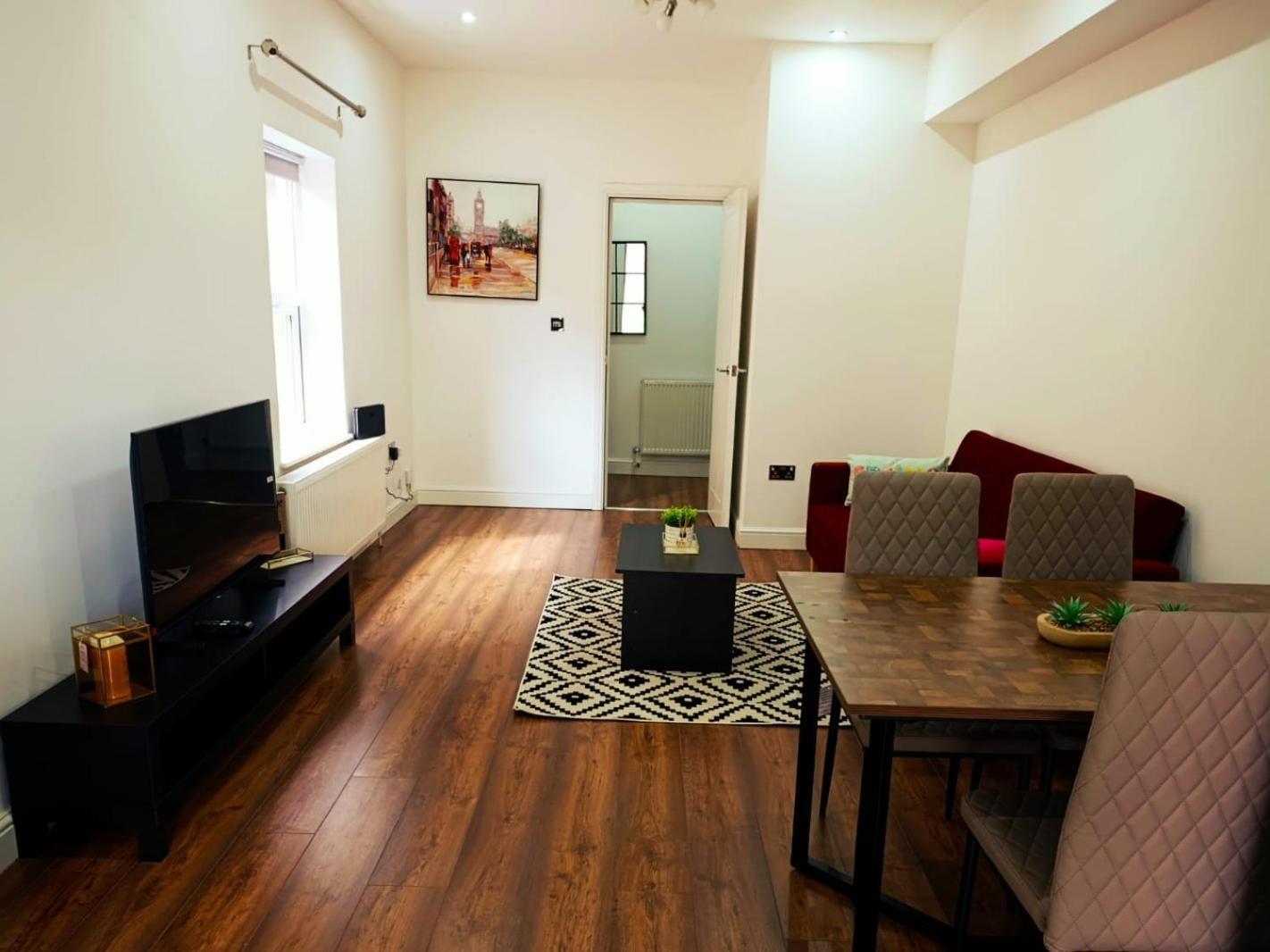 Spacious 3 Bed Flat Belvedere Dartford Bagian luar foto